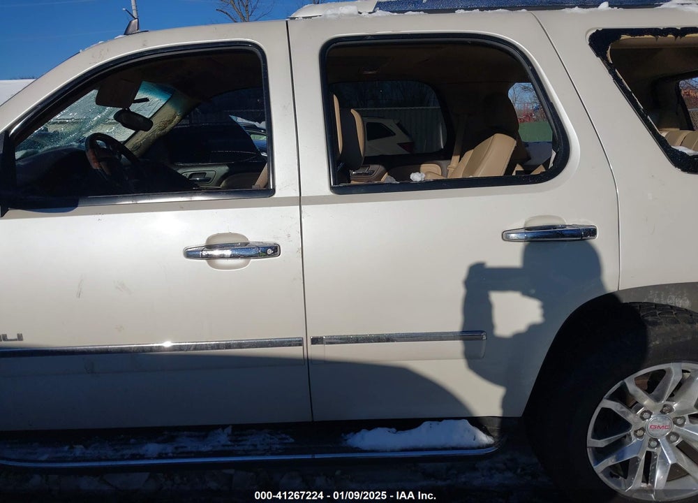 2014 GMC YUKON DENALI VIN: 1GKS2EEF3ER181504