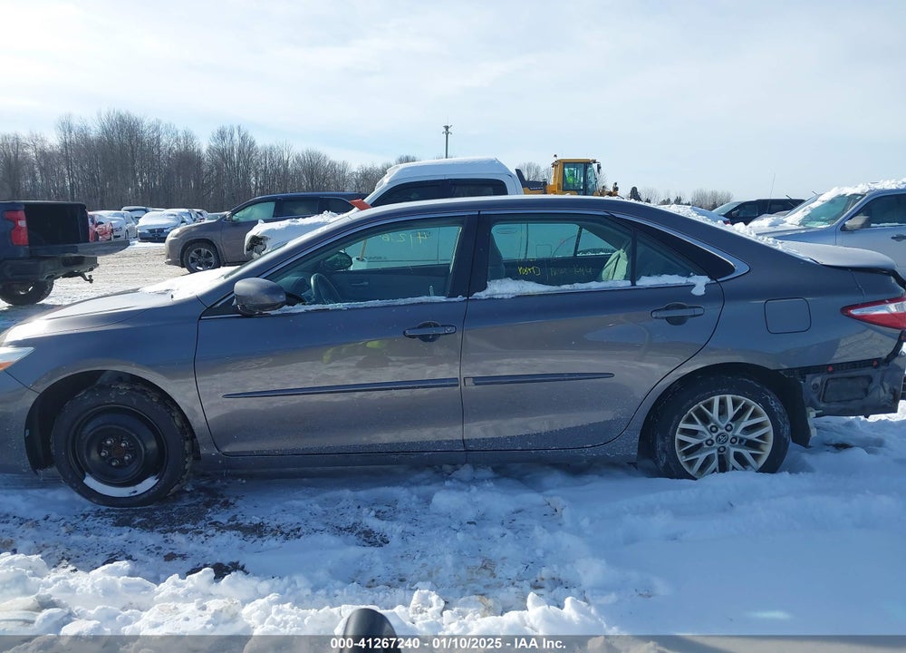 2017 TOYOTA CAMRY LE VIN: 4T1BF1FK8HU794896