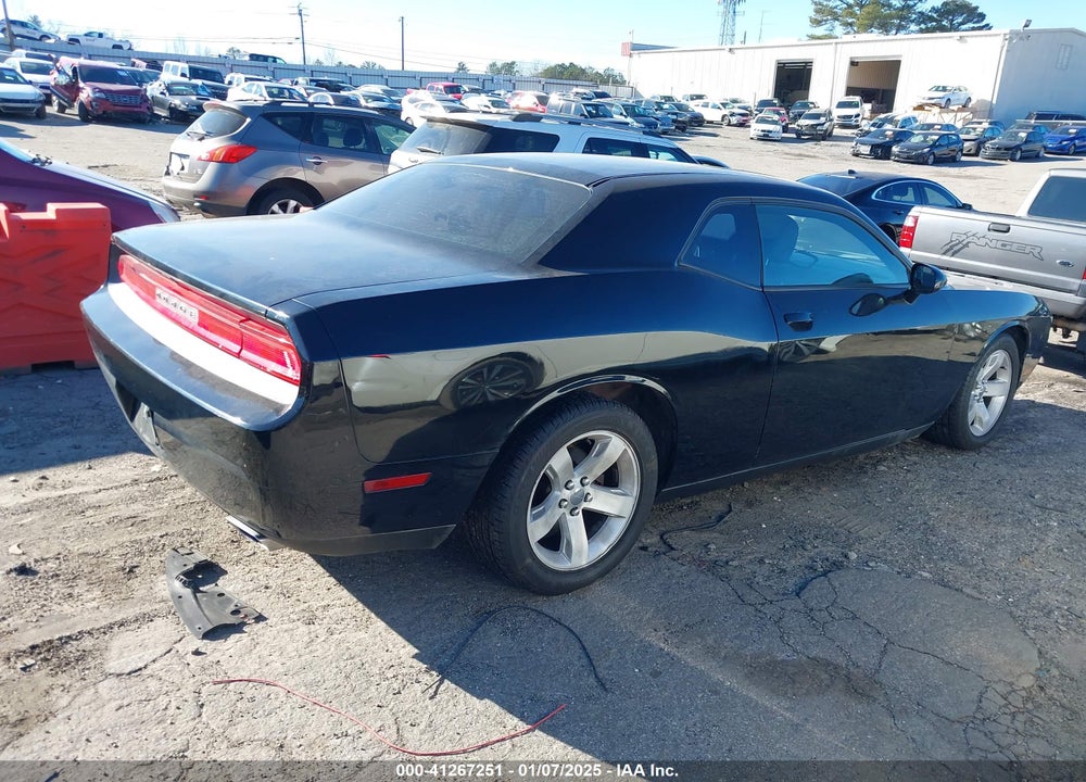 2013 DODGE CHALLENGER SXT VIN: 2C3CDYAG8DH609287