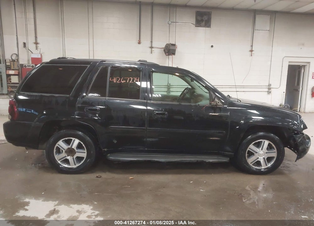 2008 CHEVROLET TRAILBLAZER LT VIN: 1GNDT13S782160394