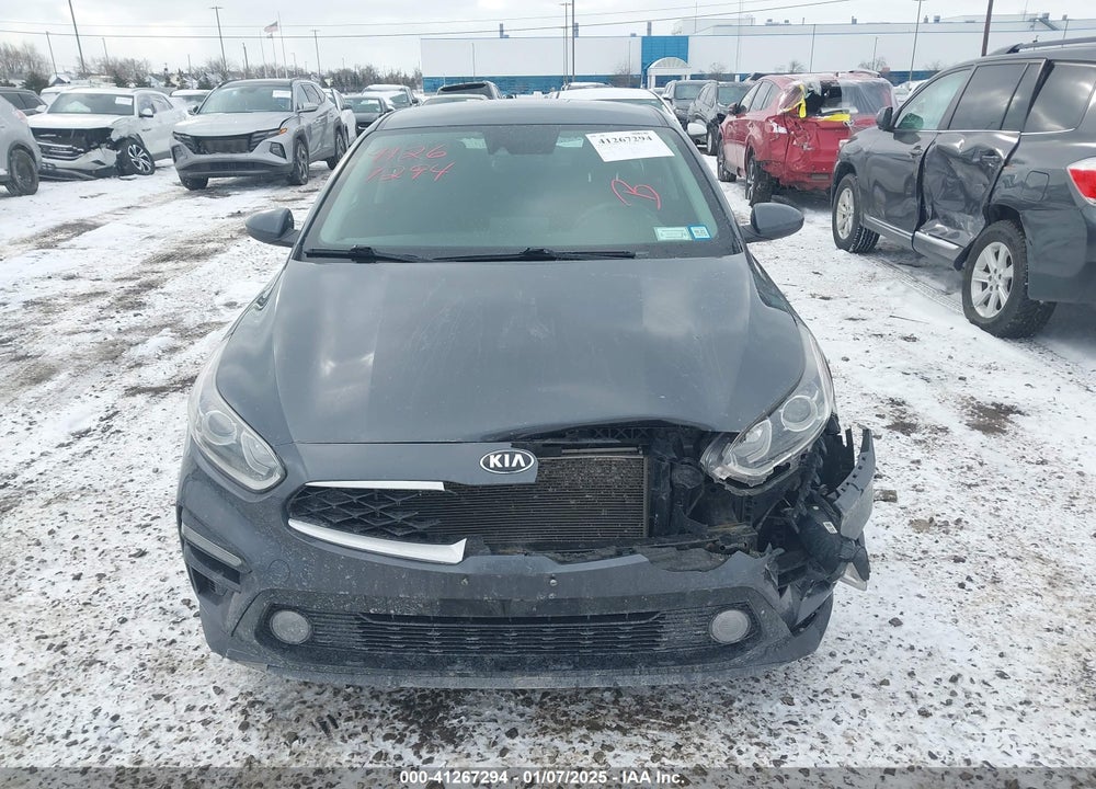 2019 KIA FORTE LXS VIN: 3KPF24AD9KE080888