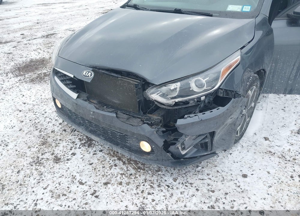 2019 KIA FORTE LXS VIN: 3KPF24AD9KE080888
