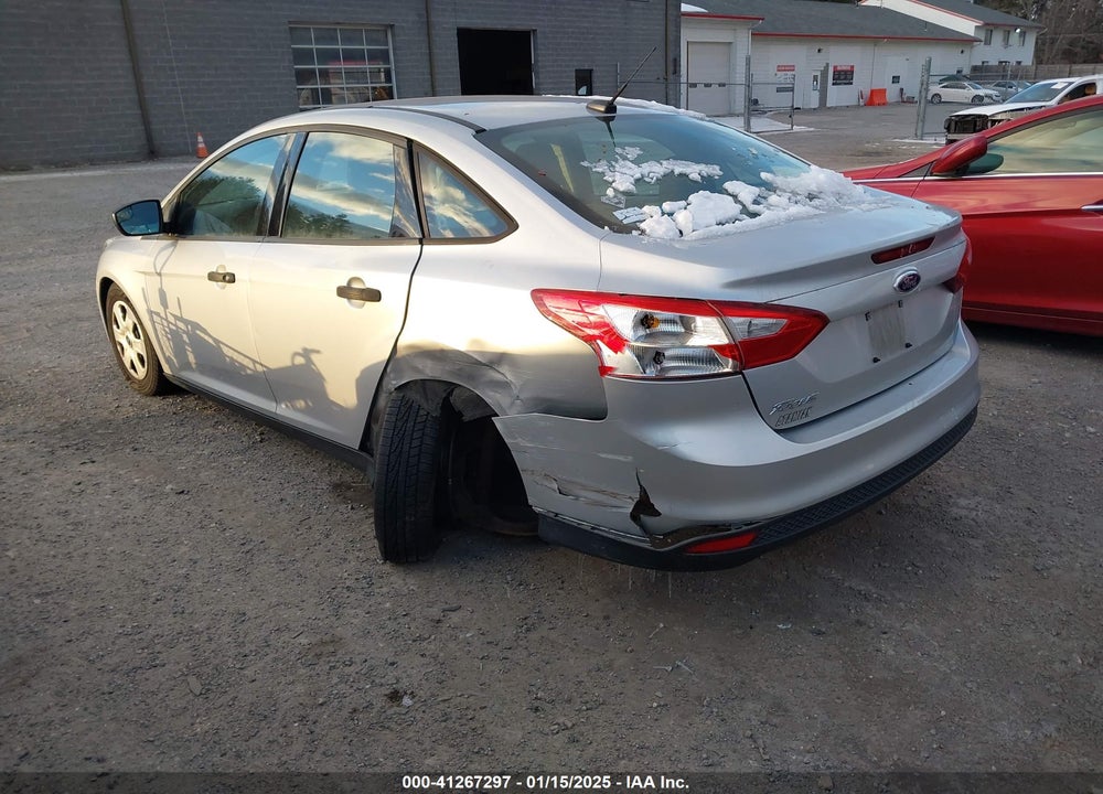 2013 FORD FOCUS S VIN: 1FADP3E2XDL304827