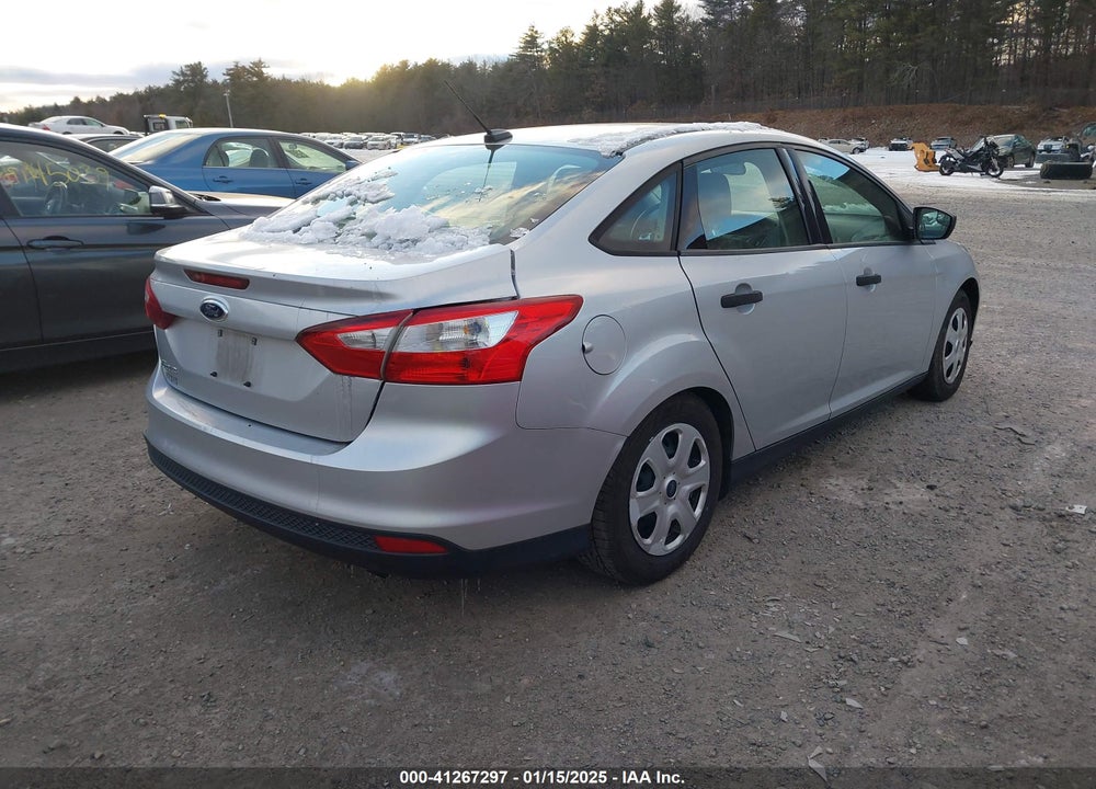 2013 FORD FOCUS S VIN: 1FADP3E2XDL304827