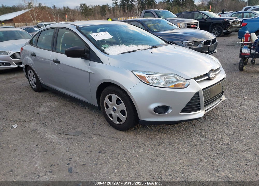 2013 FORD FOCUS S VIN: 1FADP3E2XDL304827