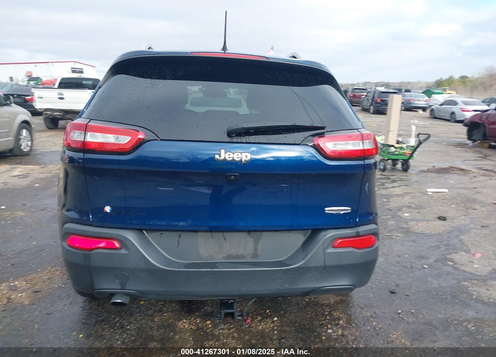 2018 JEEP CHEROKEE LATITUDE PLUS FWD VIN: 1C4PJLLB9JD520010