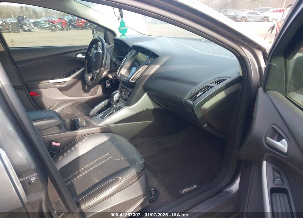 2013 FORD FOCUS SE VIN: 1FADP3F29DL320323