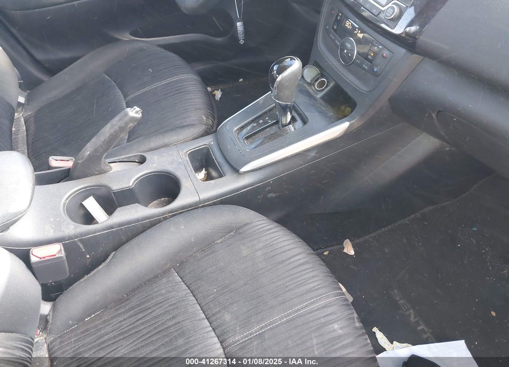 2018 NISSAN SENTRA SV VIN: 3N1AB7AP2JL632234