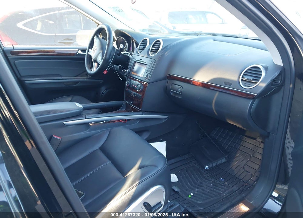 2010 MERCEDES-BENZ GL 450 4MATIC VIN: 4JGBF7BE2AA611874
