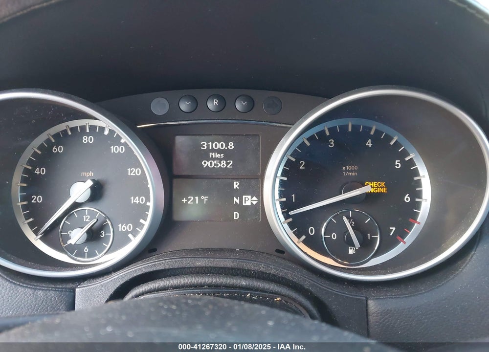 2010 MERCEDES-BENZ GL 450 4MATIC VIN: 4JGBF7BE2AA611874