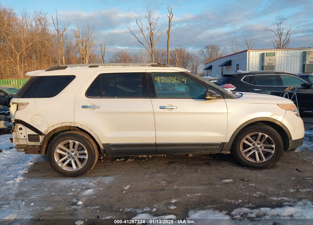2011 FORD EXPLORER XLT VIN: 1FMHK7D88BGA44341