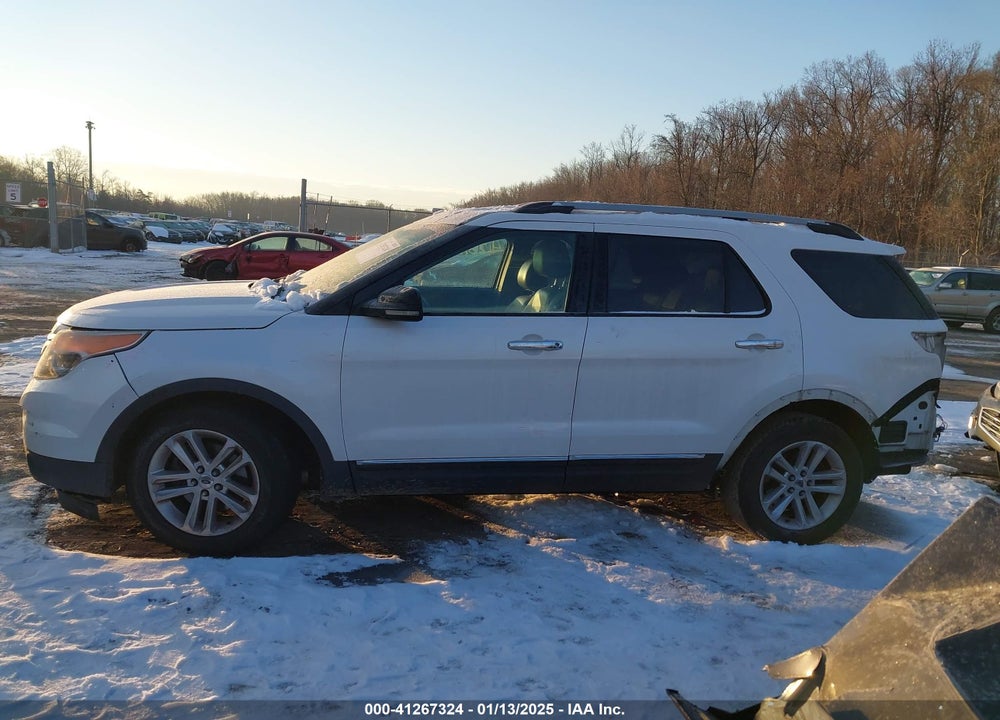 2011 FORD EXPLORER XLT VIN: 1FMHK7D88BGA44341