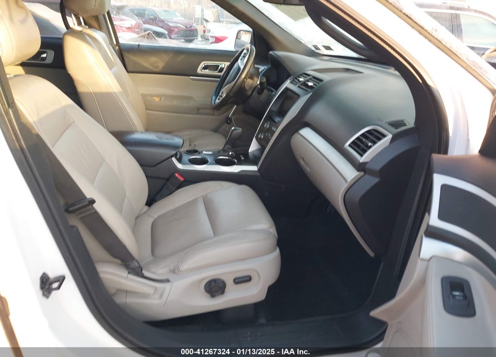 2011 FORD EXPLORER XLT VIN: 1FMHK7D88BGA44341