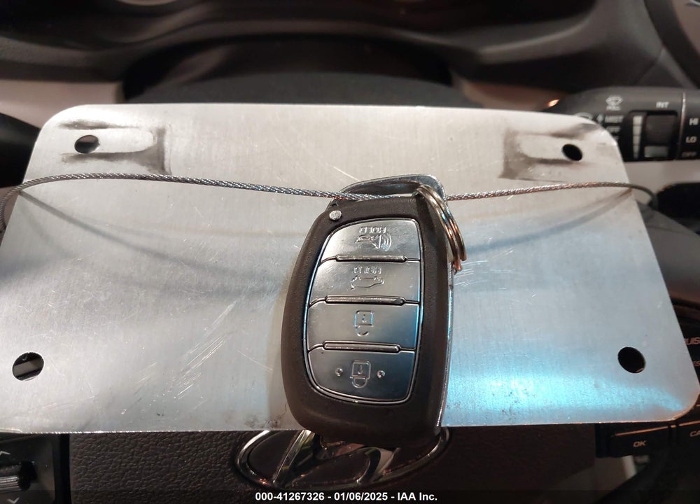 2016 HYUNDAI TUCSON SPORT VIN: KM8J3CA23GU038883