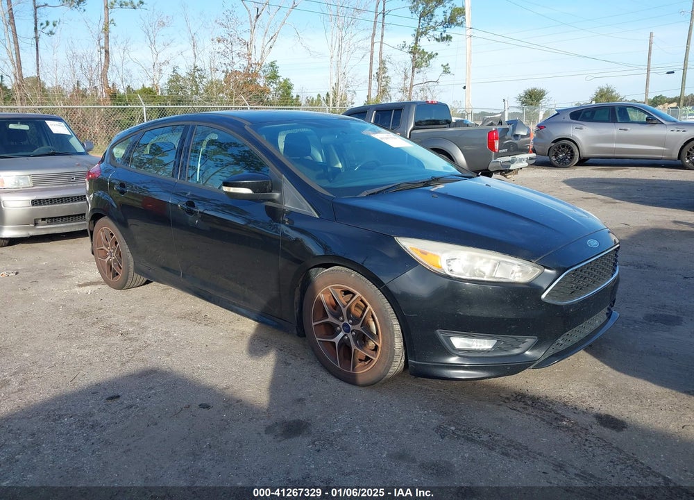 2016 FORD FOCUS SE VIN: 1FADP3K21GL211025