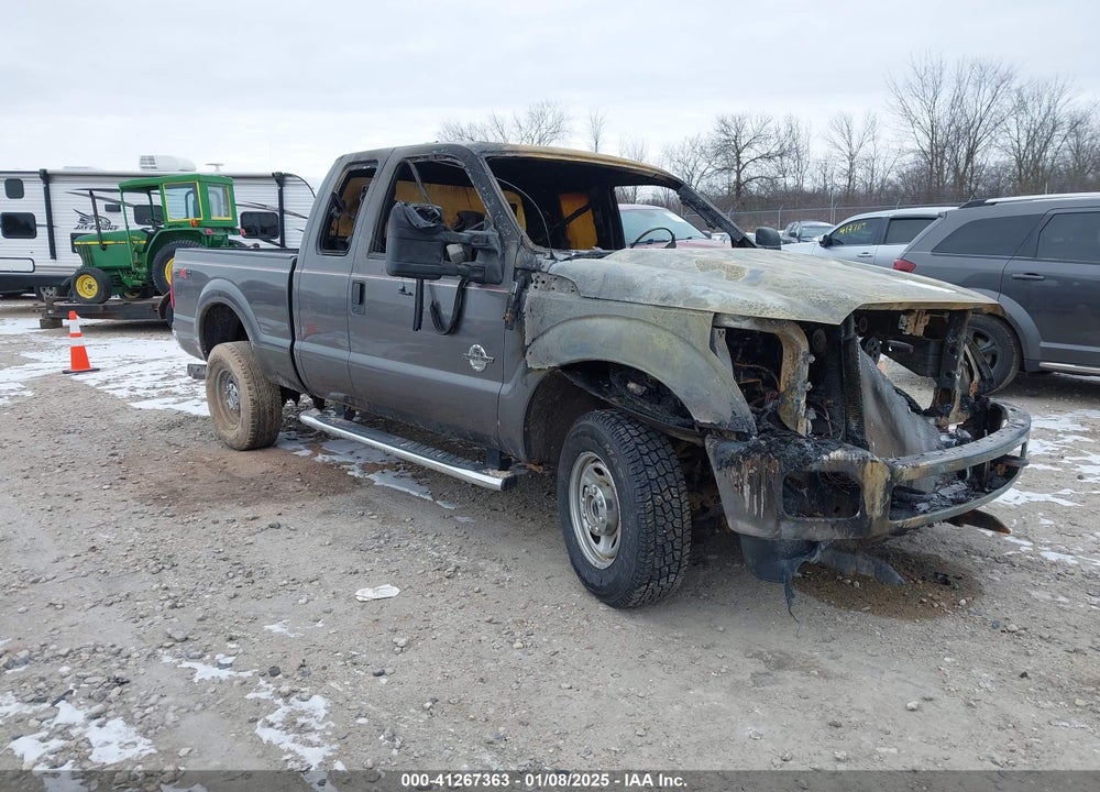 2011 FORD F-250 XL VIN: 1FT7X2BT0BEB03535