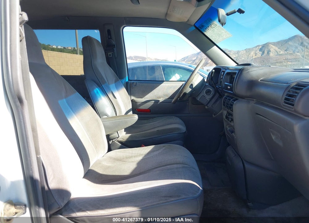 1995 PLYMOUTH GRAND VOYAGER SE VIN: 1P4GH44R4SX508193