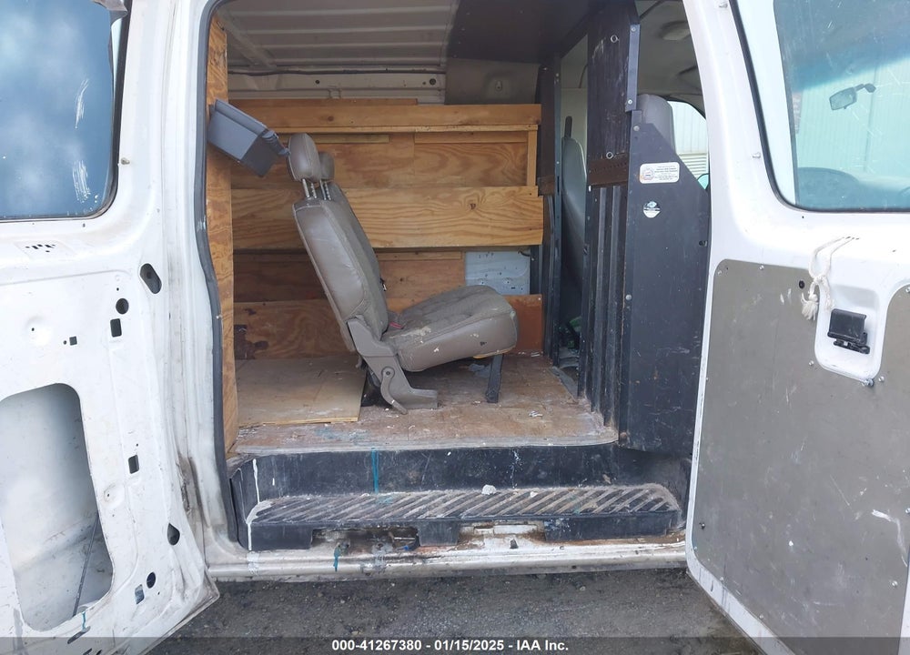 2003 FORD E-150 COMMERCIAL VIN: 1FTRE14263HA39384