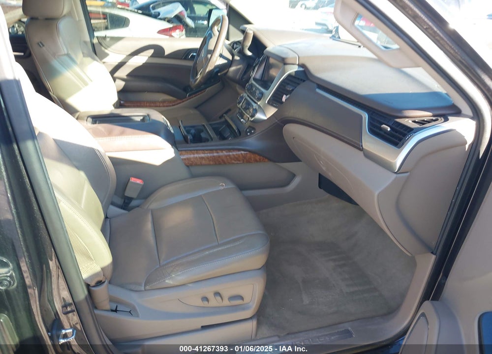 2015 CHEVROLET SUBURBAN 1500 LTZ VIN: 1GNSCKKC3FR306091