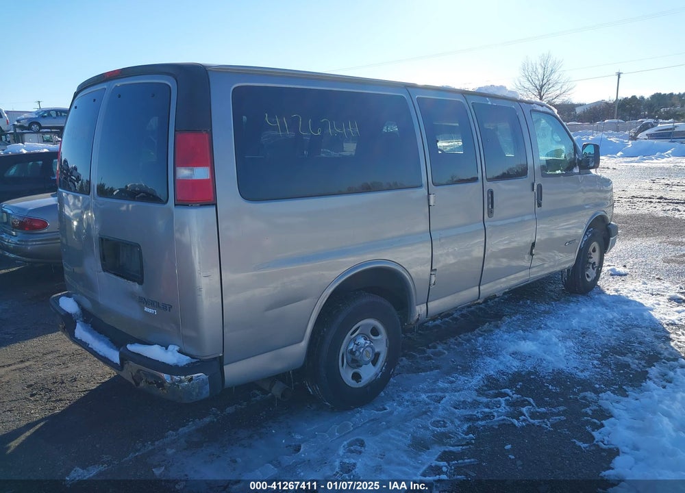 2004 CHEVROLET EXPRESS VIN: 1GAGG25U041106720