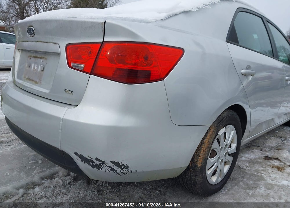 2012 KIA FORTE VIN: KNAFU4A28C5615339