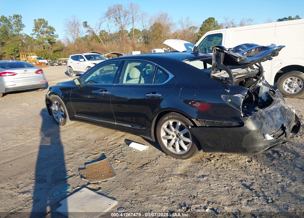 2007 LEXUS LS 460 VIN: JTHBL46F275029501