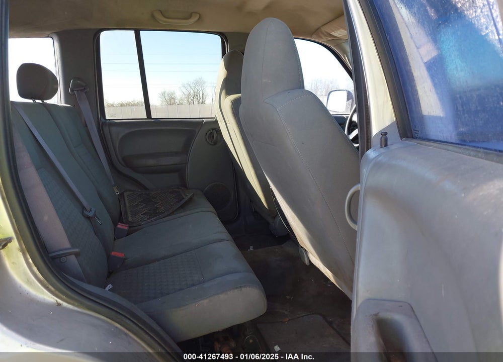 2006 JEEP LIBERTY SPORT VIN: 1J4GK48K56W198368