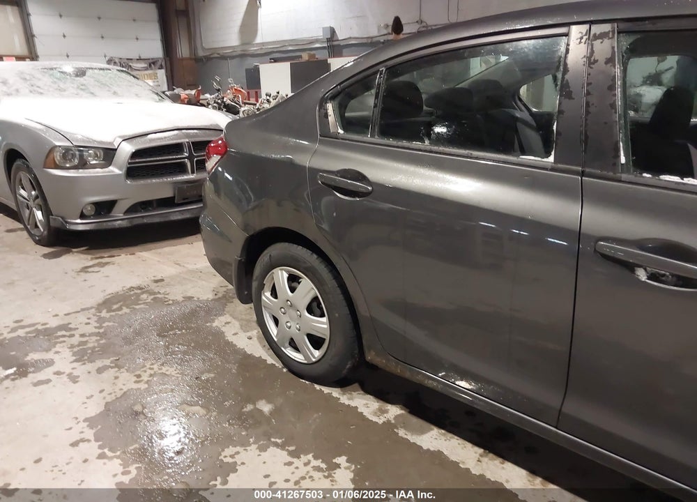 2013 HONDA CIVIC LX VIN: 2HGFB2F5XDH532488
