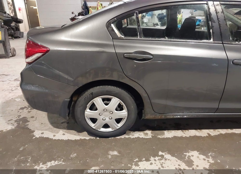 2013 HONDA CIVIC LX VIN: 2HGFB2F5XDH532488