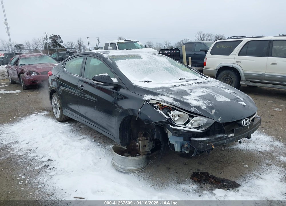 2013 HYUNDAI ELANTRA VIN: 5NPDH4AE6DH370499