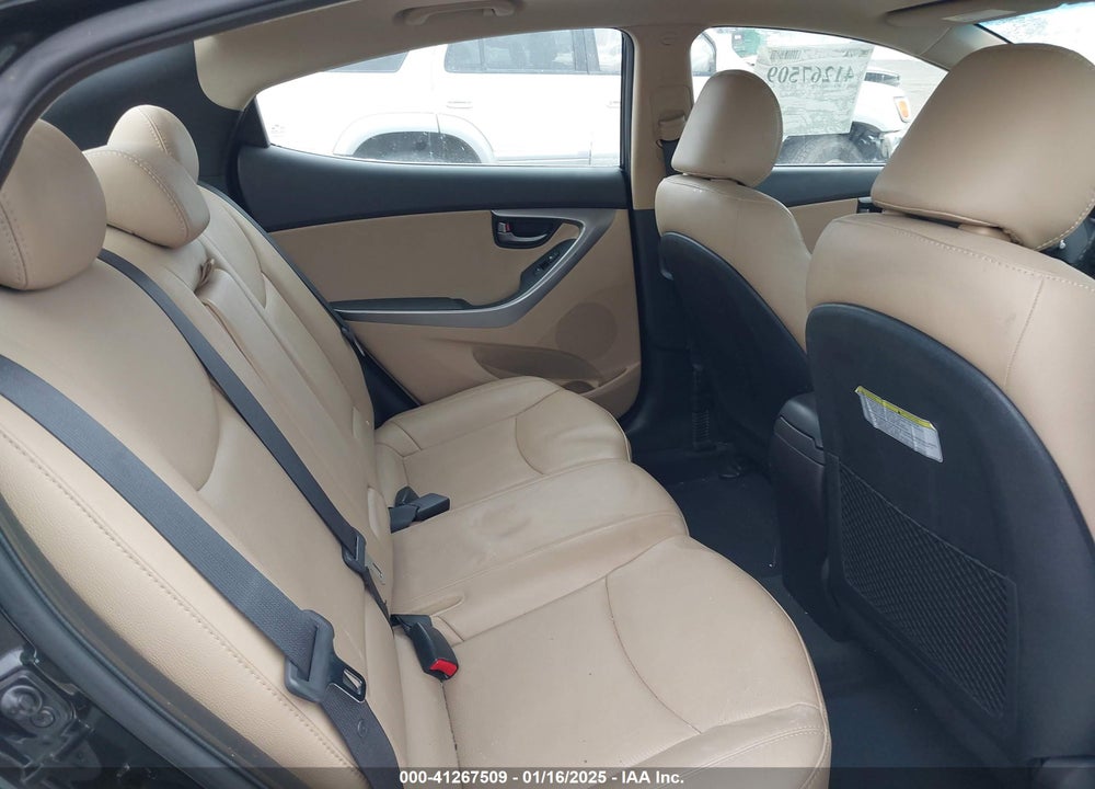 2013 HYUNDAI ELANTRA VIN: 5NPDH4AE6DH370499