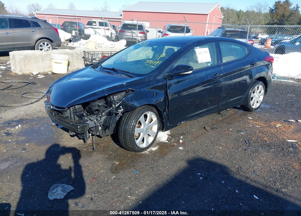2013 HYUNDAI ELANTRA VIN: 5NPDH4AE6DH370499