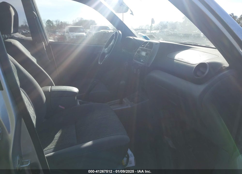 2002 TOYOTA RAV4 BASE (A4) VIN: JTEHH20V726021975
