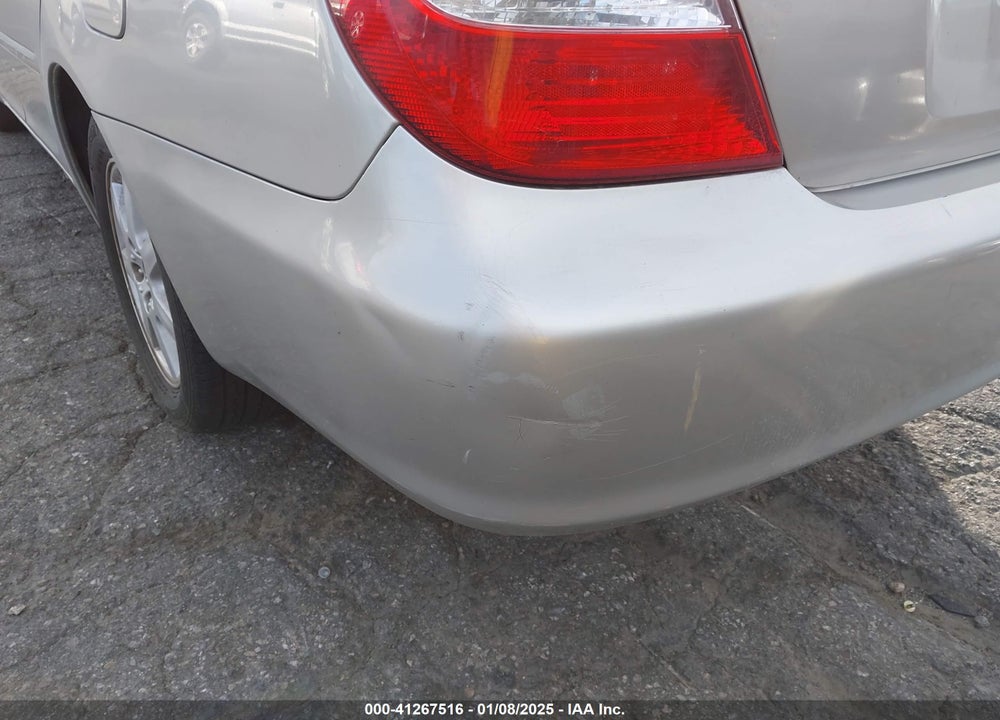 2004 TOYOTA CAMRY XLE VIN: 4T1BE32K24U823503