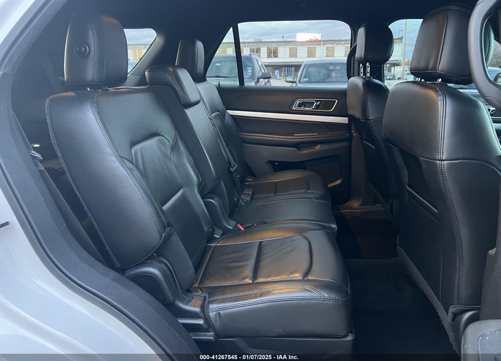 2016 FORD EXPLORER XLT VIN: 1FM5K7D84GGA24730