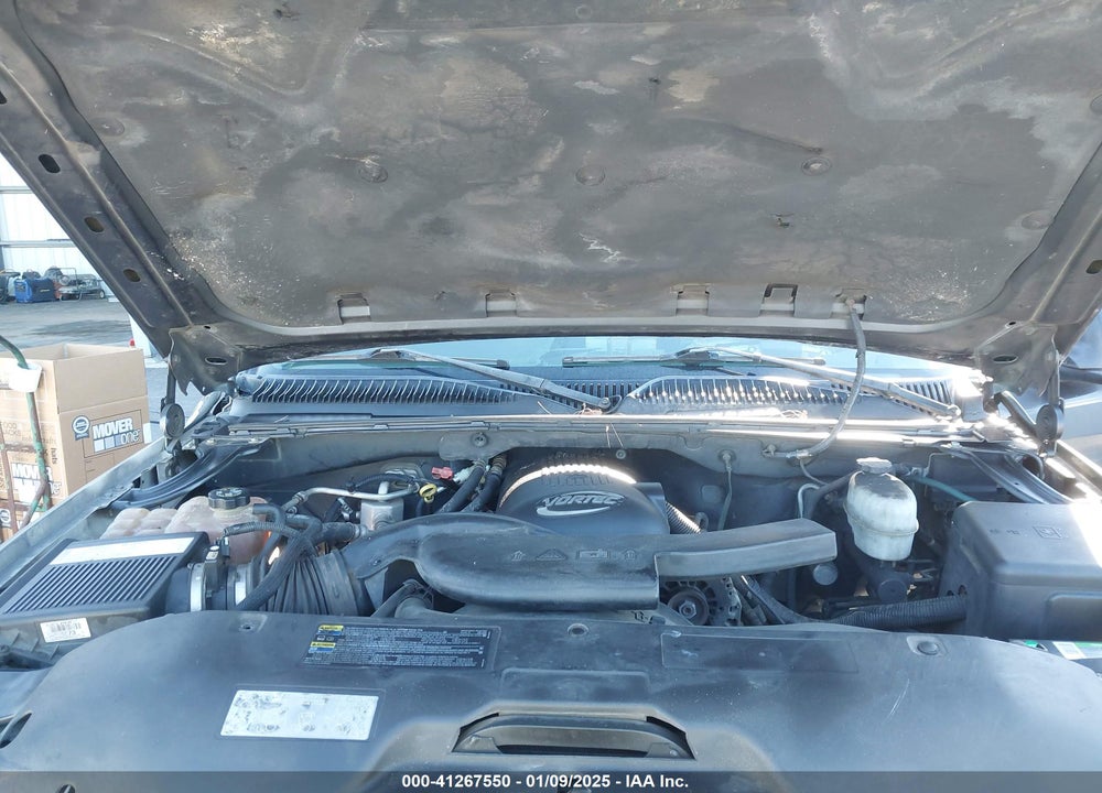2004 CHEVROLET TAHOE LS VIN: 1GNEC13V94R288488