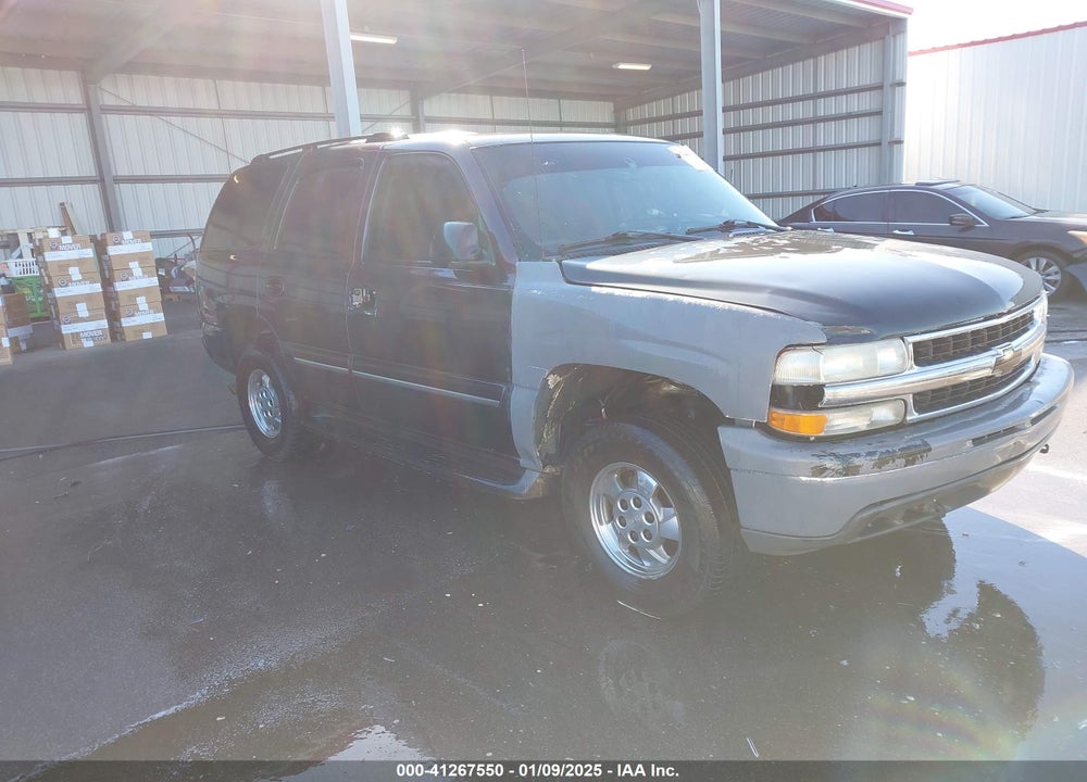 2004 CHEVROLET TAHOE LS VIN: 1GNEC13V94R288488