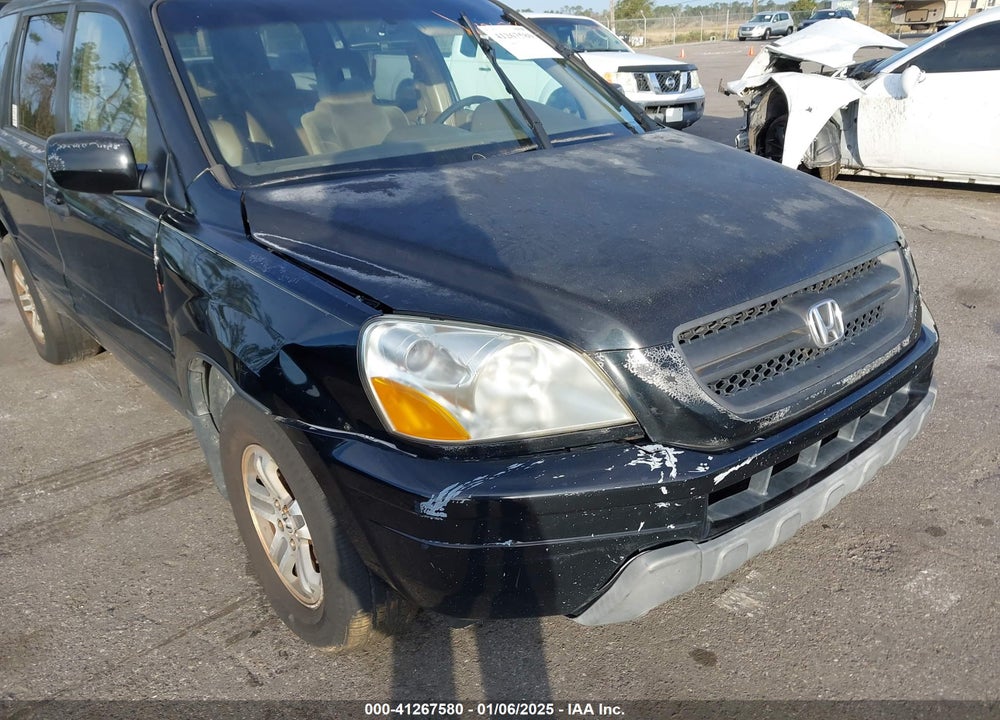 2004 HONDA PILOT EX VIN: 5FNYF184X4B001596