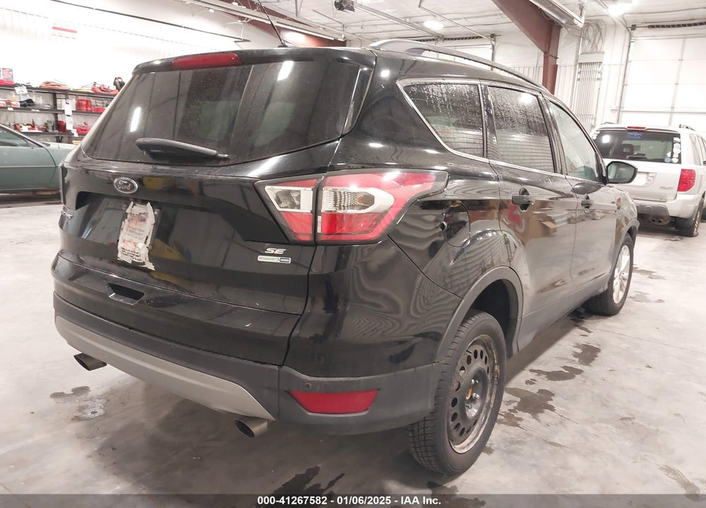 2017 FORD ESCAPE VIN: 1FMCU9G94HUA76329