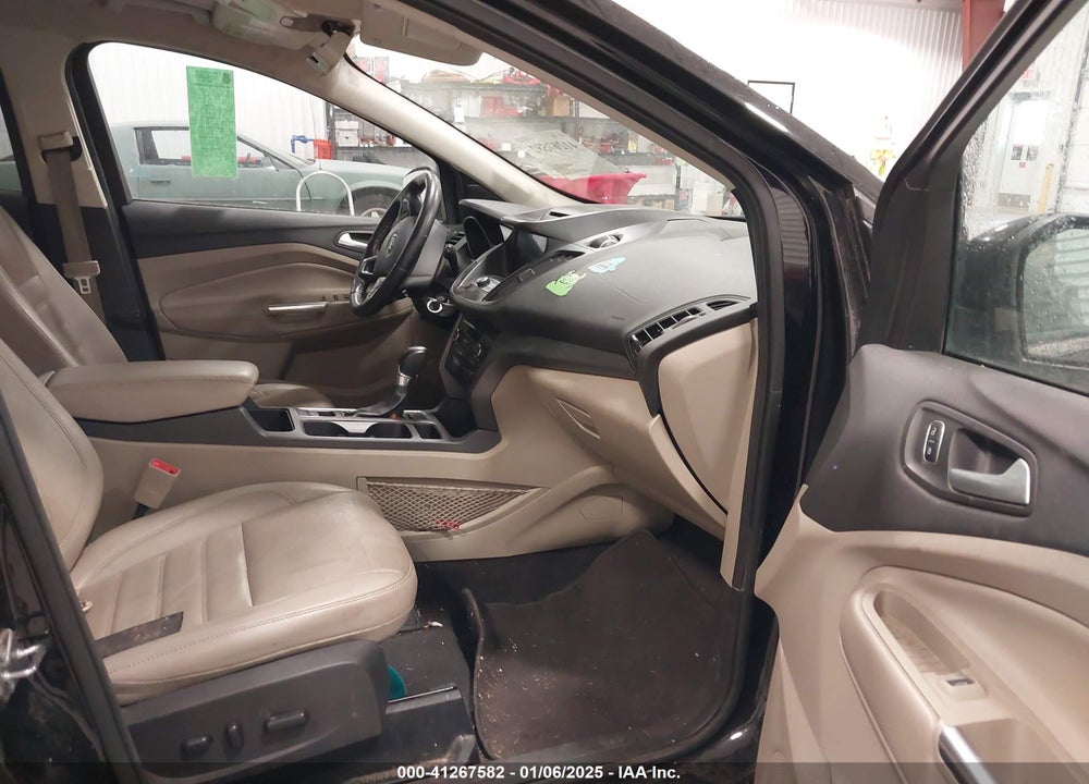 2017 FORD ESCAPE VIN: 1FMCU9G94HUA76329