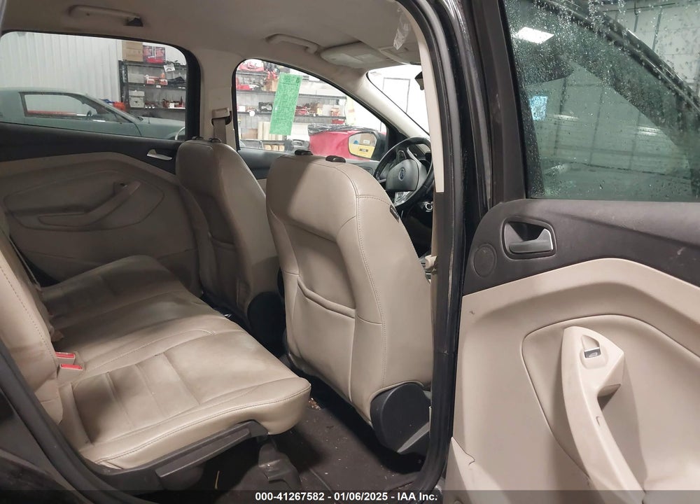 2017 FORD ESCAPE VIN: 1FMCU9G94HUA76329