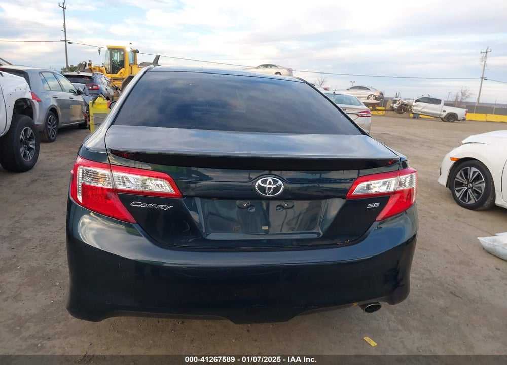 2014 TOYOTA CAMRY SE VIN: 4T1BF1FK4EU366822