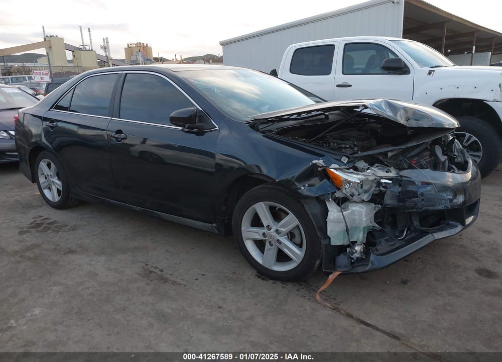 2014 TOYOTA CAMRY SE VIN: 4T1BF1FK4EU366822