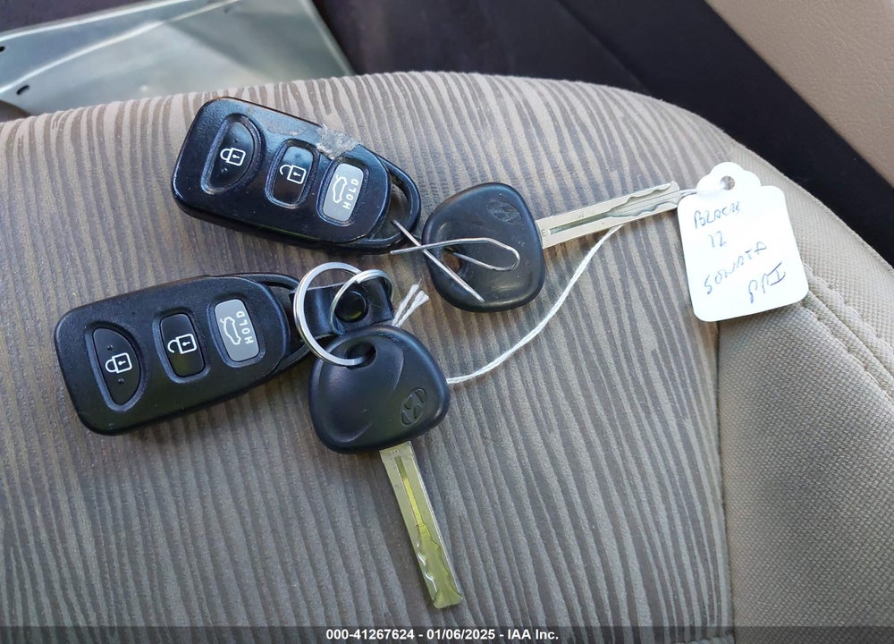 2012 HYUNDAI SONATA GLS VIN: 5NPEB4ACXCH395263