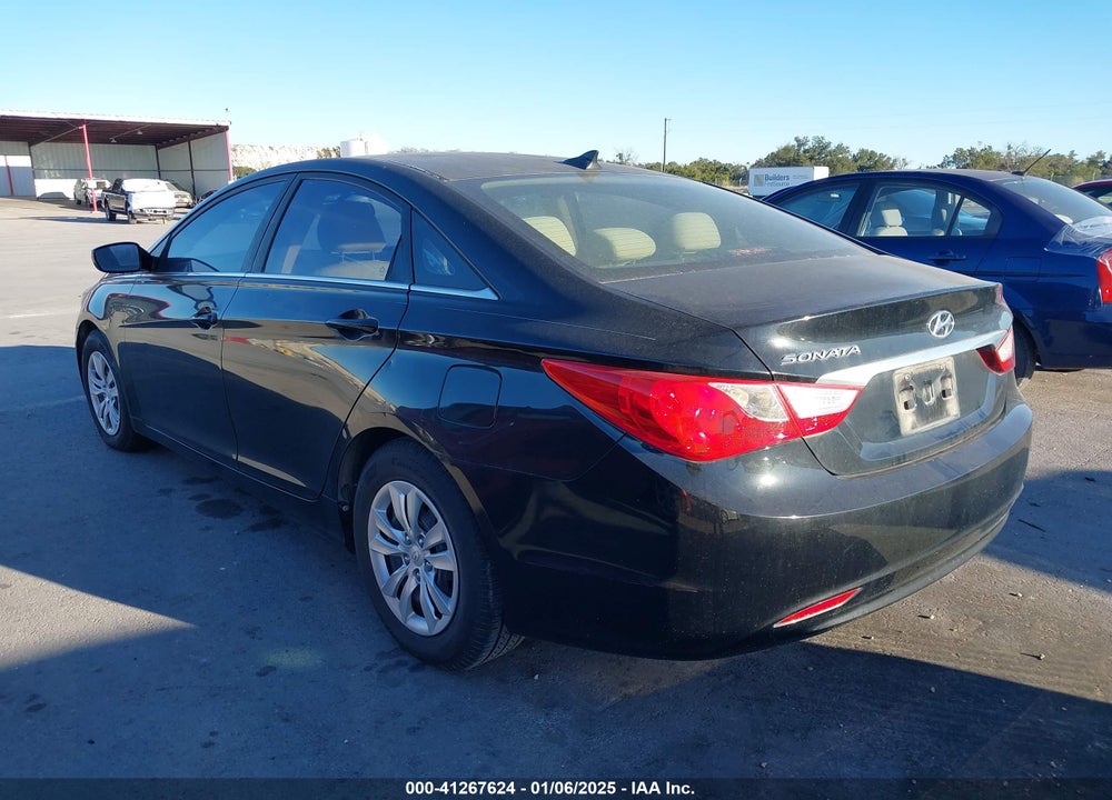 2012 HYUNDAI SONATA GLS VIN: 5NPEB4ACXCH395263