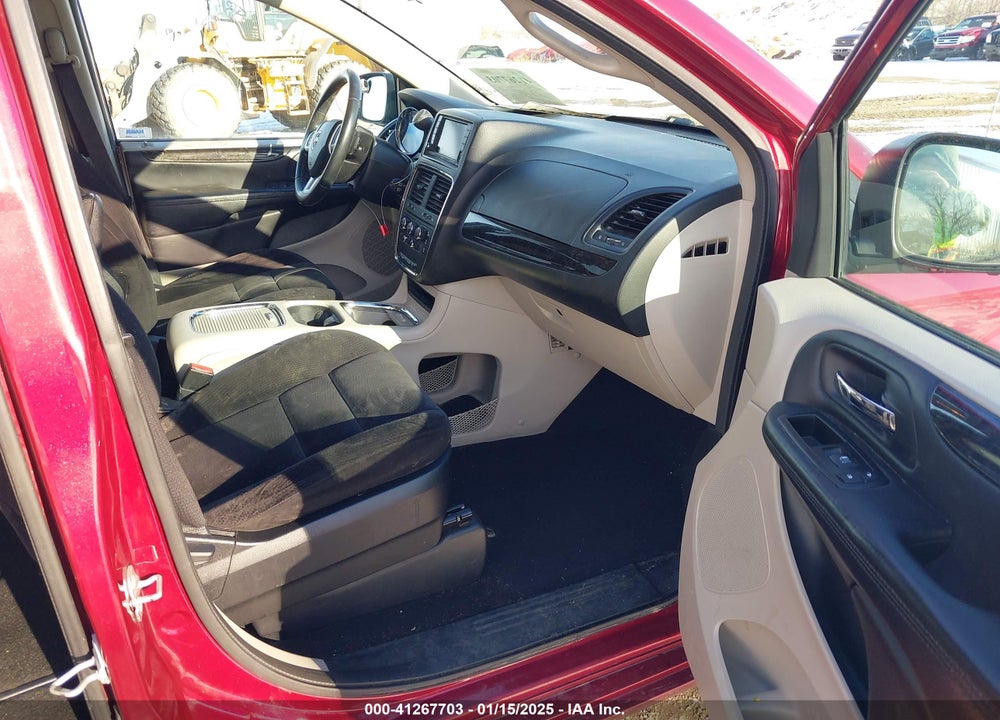 2014 DODGE GRAND CARAVAN SXT VIN: 2C4RDGCG2ER352314
