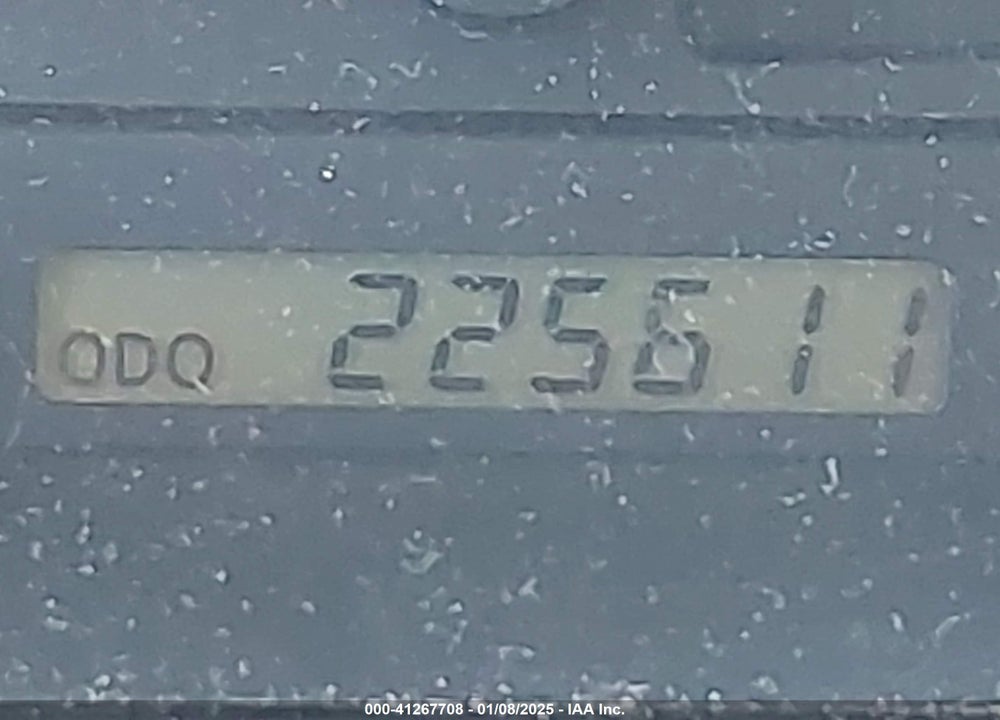 2004 TOYOTA CAMRY LE VIN: 4T1BE30K04U850072