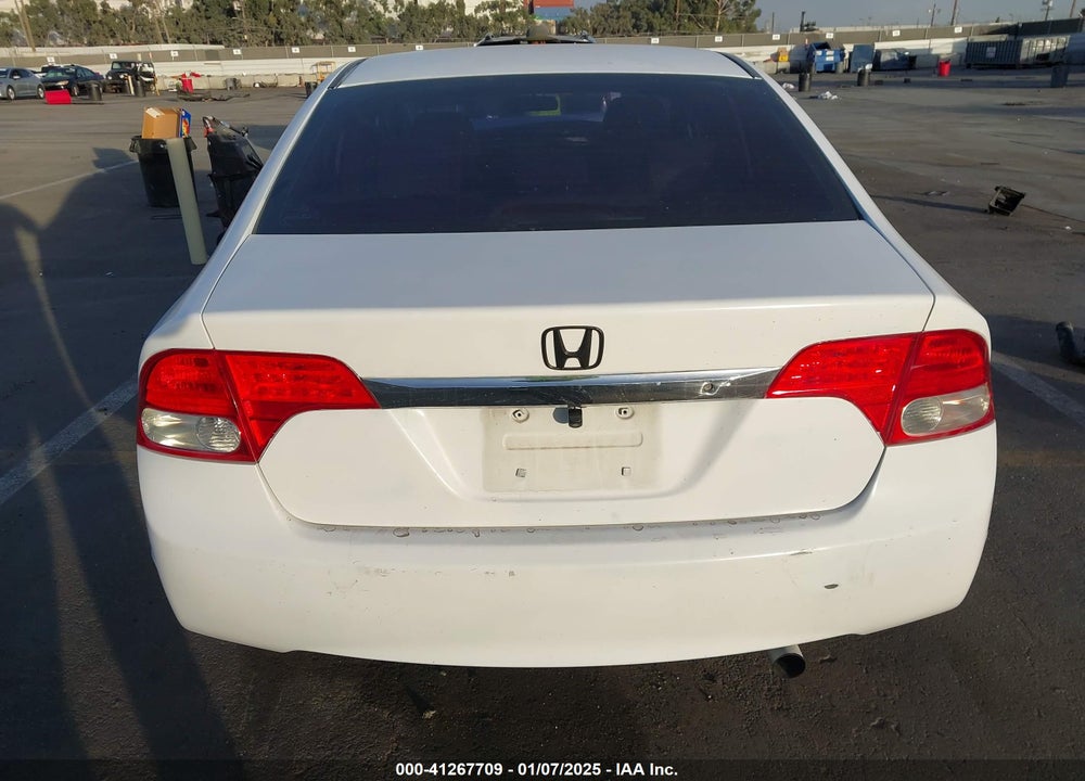 2010 HONDA CIVIC LX VIN: 19XFA1F57AE055408
