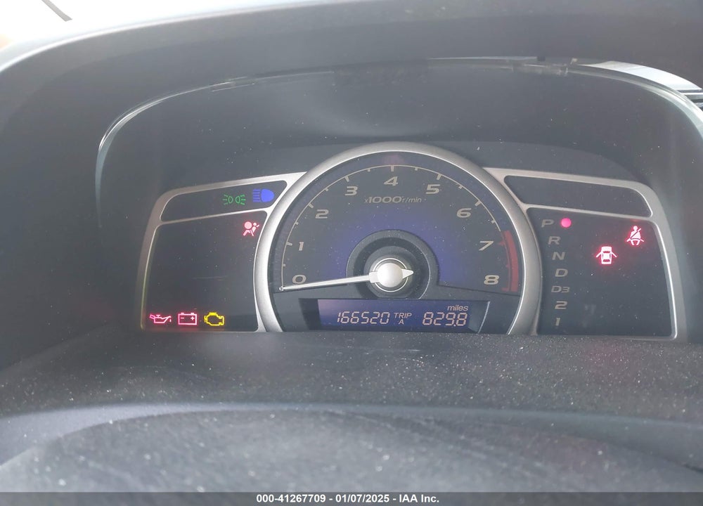 2010 HONDA CIVIC LX VIN: 19XFA1F57AE055408