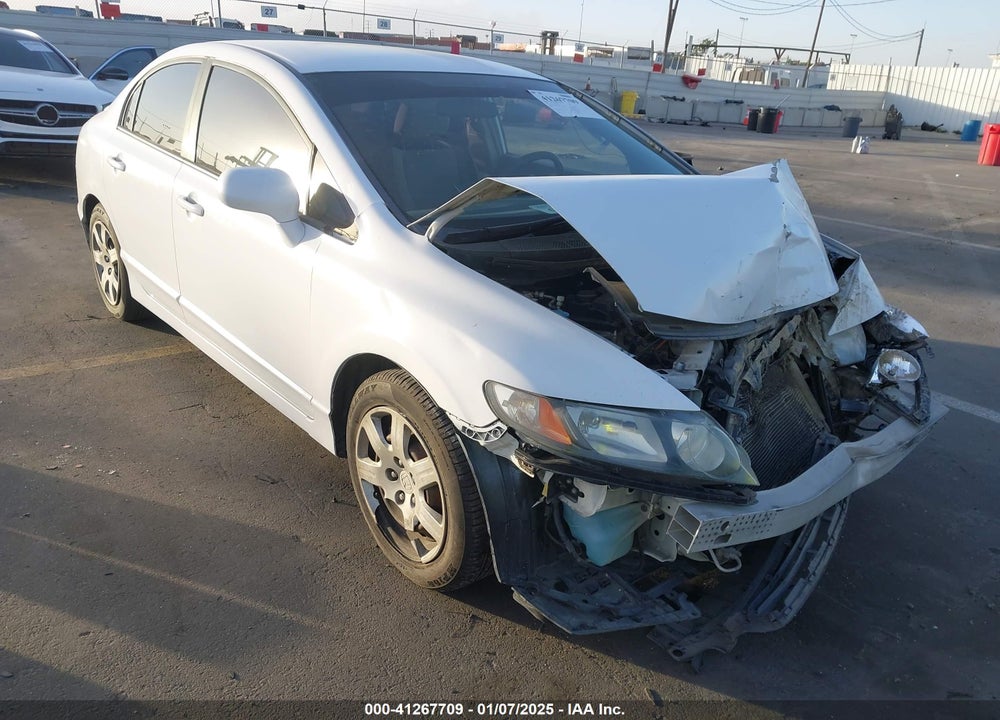 2010 HONDA CIVIC LX VIN: 19XFA1F57AE055408